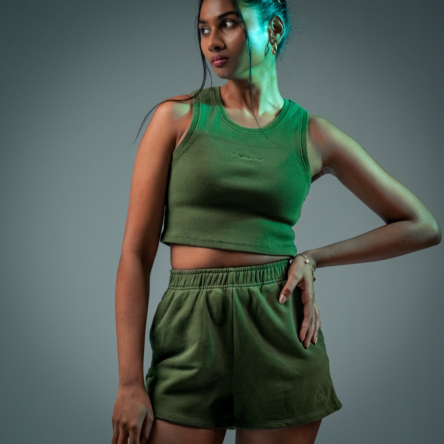 The Nude Essentials — Olive