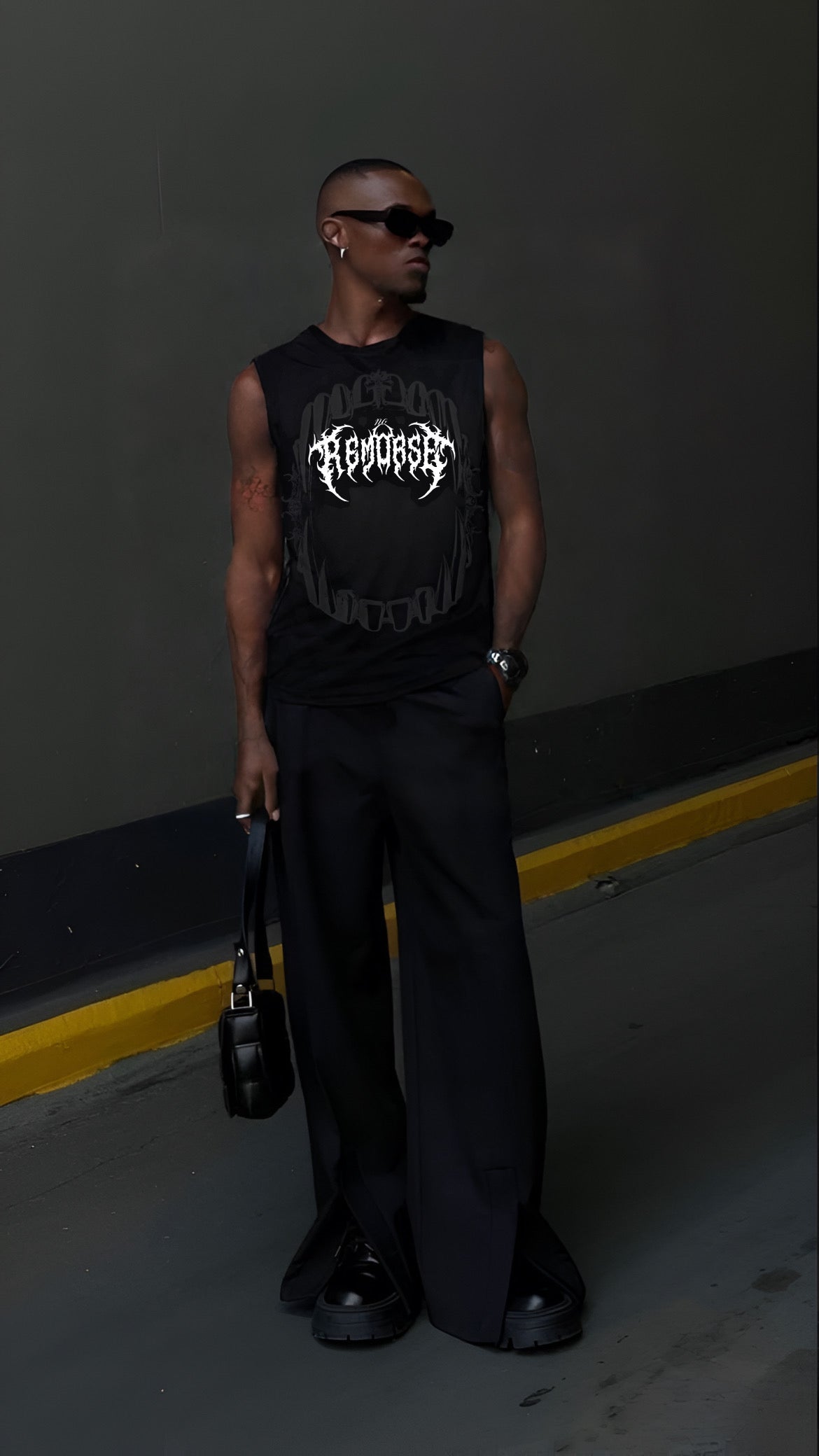 Bite Back – Sleeveless Summer Vest